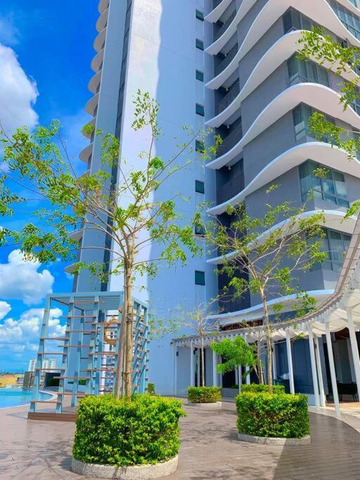 Netflix 2 Bedroom Troika Kota Bharu Homestay 1812 Экстерьер фото