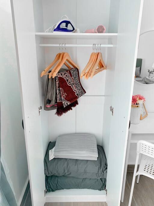 Netflix 2 Bedroom Troika Kota Bharu Homestay 1812 Экстерьер фото