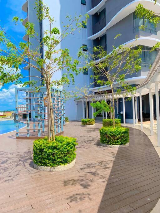 Netflix 2 Bedroom Troika Kota Bharu Homestay 1812 Экстерьер фото